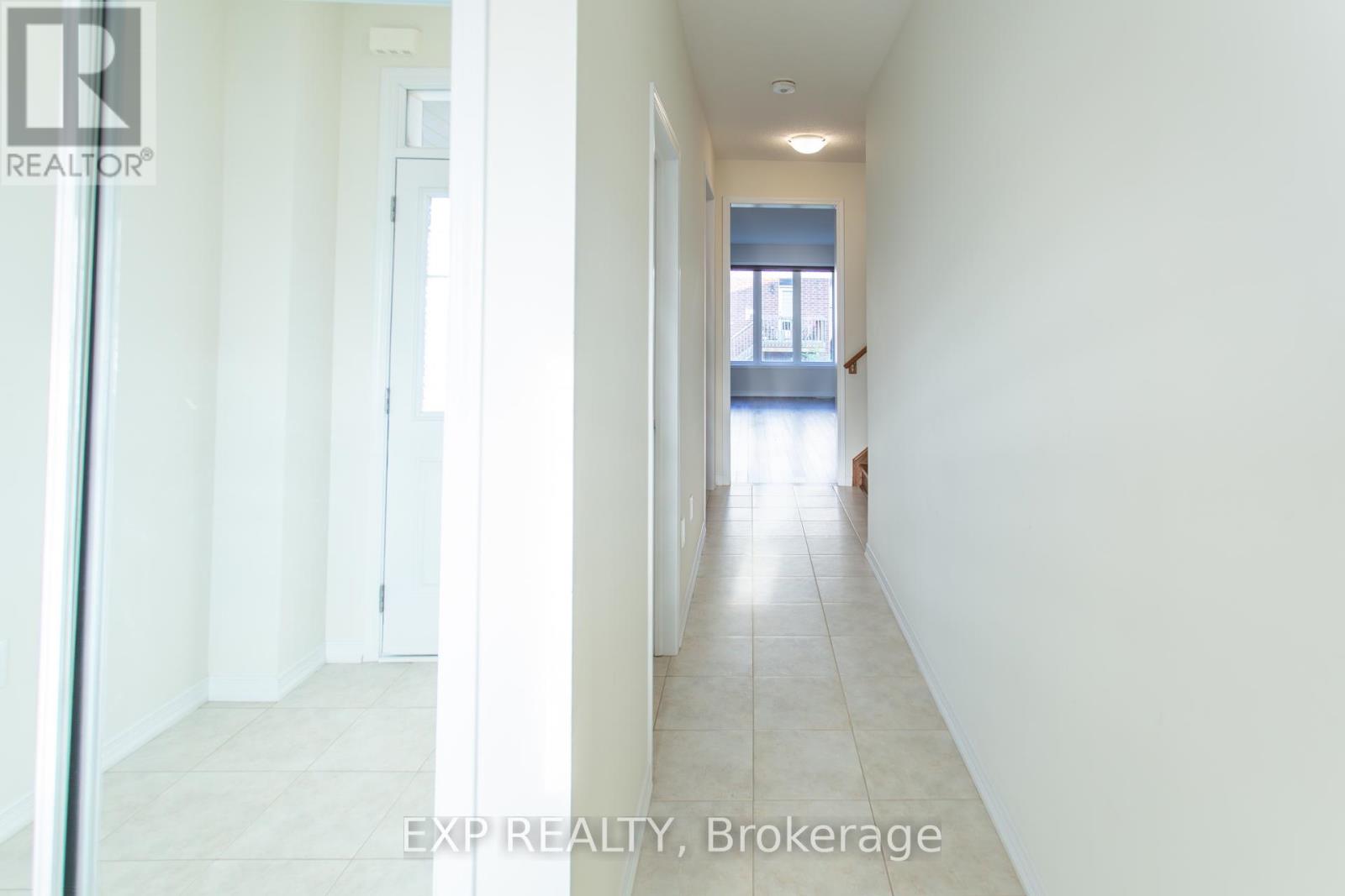 Photo 4 of 8005 Odell Crescent, Niagara Falls ON