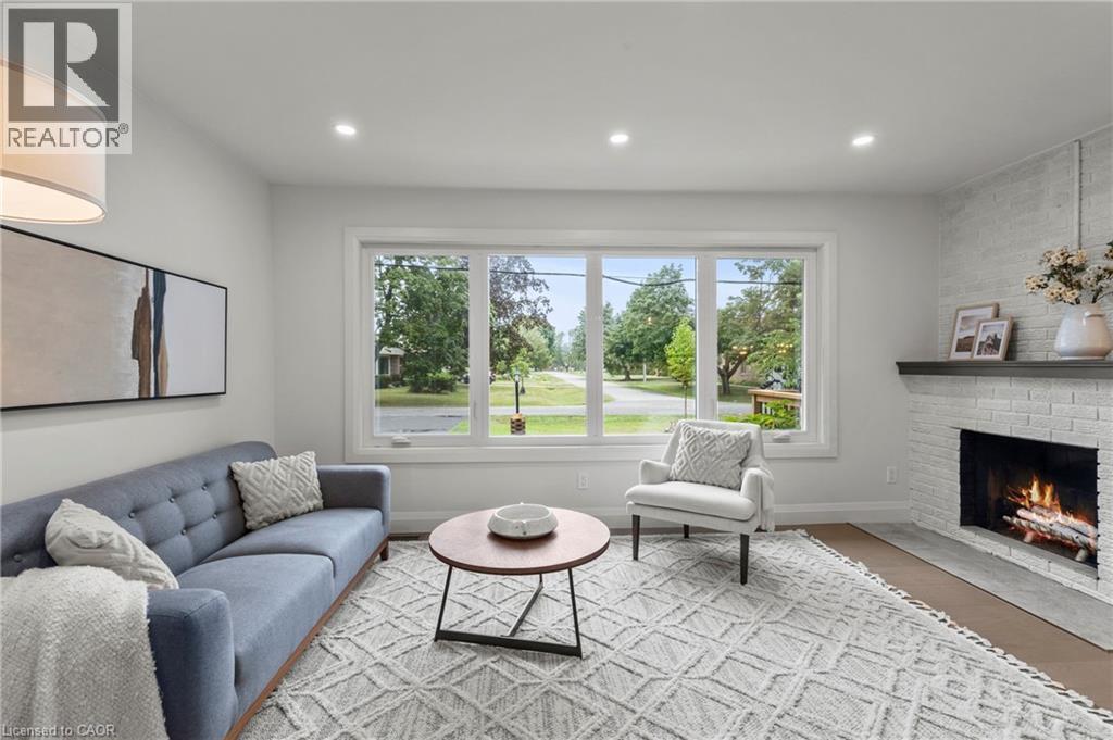 Photo 10 of 36 Spring Garden Boulevard, St Catharines ON