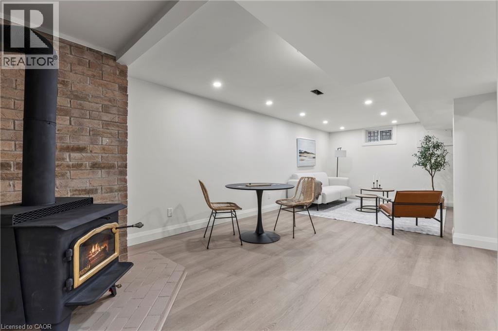Photo 29 of 36 Spring Garden Boulevard, St Catharines ON