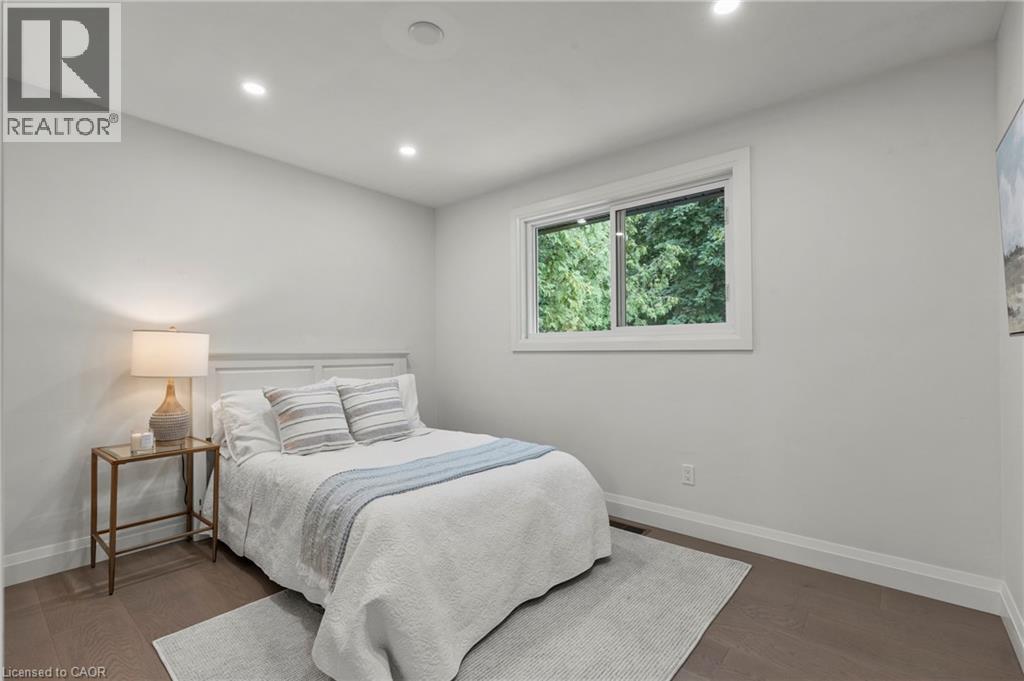 Photo 20 of 36 Spring Garden Boulevard, St Catharines ON