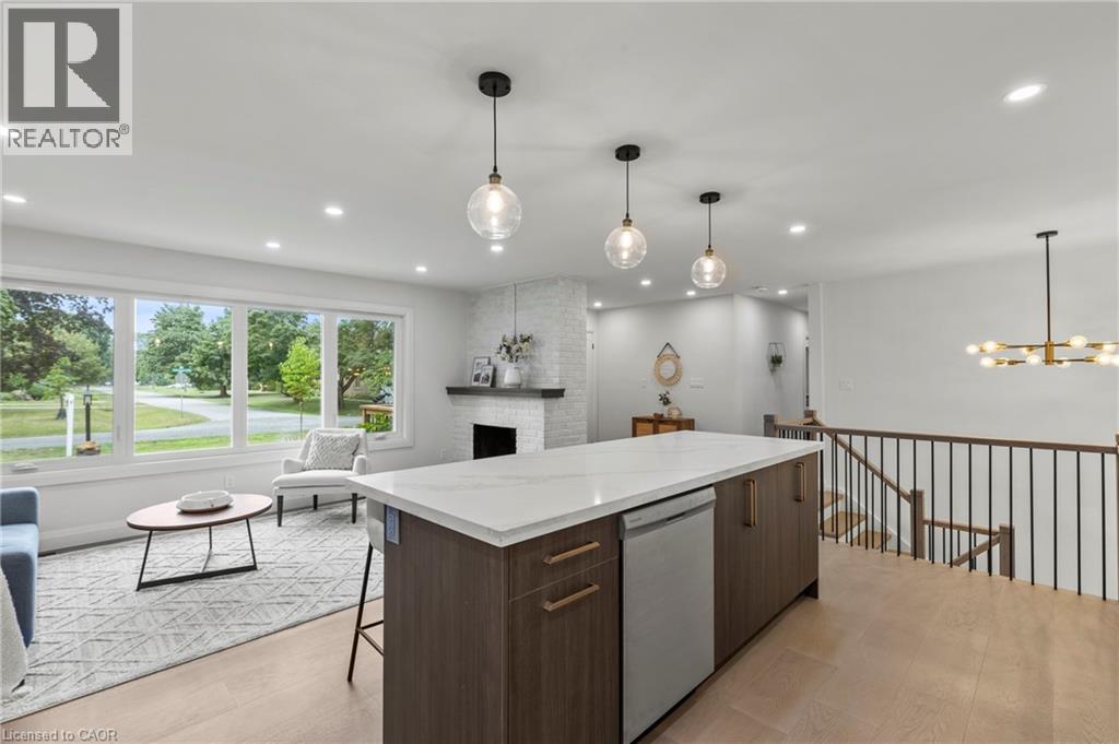 Photo 18 of 36 Spring Garden Boulevard, St Catharines ON