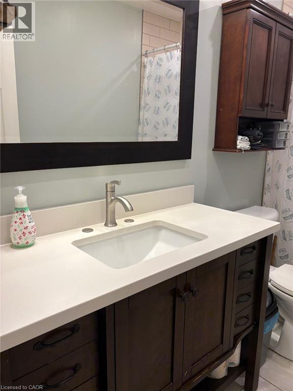 Photo 17 of 723 Glancaster Road, Hamilton ON