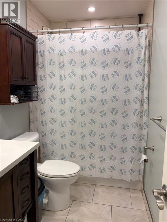 Photo 18 of 723 Glancaster Road, Hamilton ON