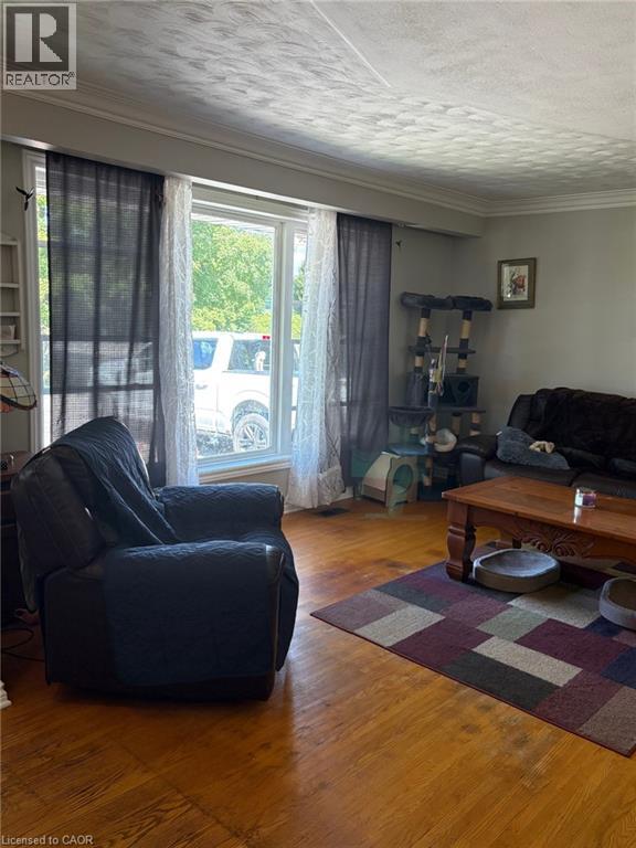 Photo 6 of 723 Glancaster Road, Hamilton ON