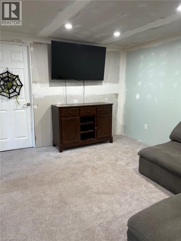 Photo 24 of 723 Glancaster Road, Hamilton ON