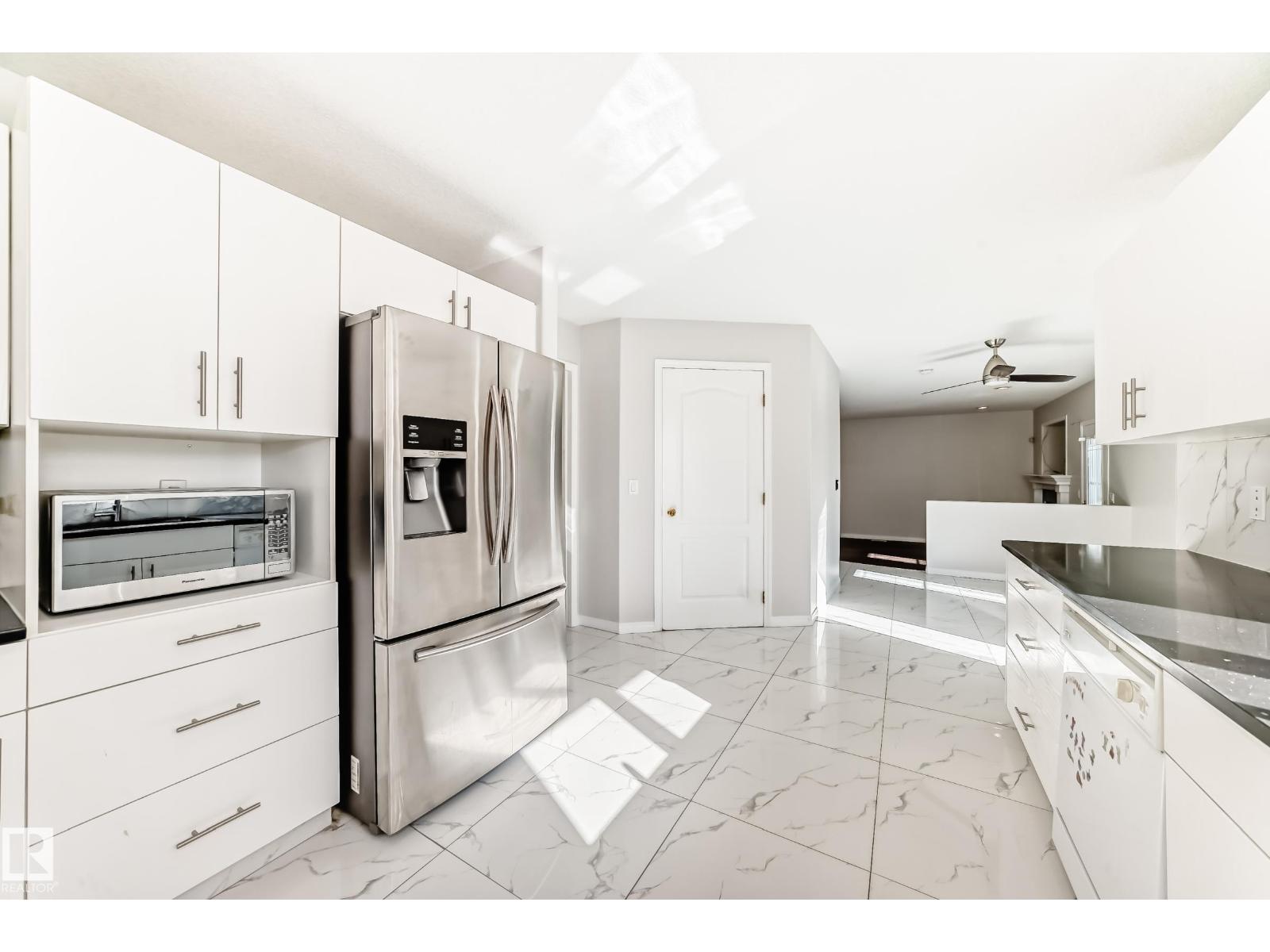 Single Family House for Sale in   ST NW Edmonton 
