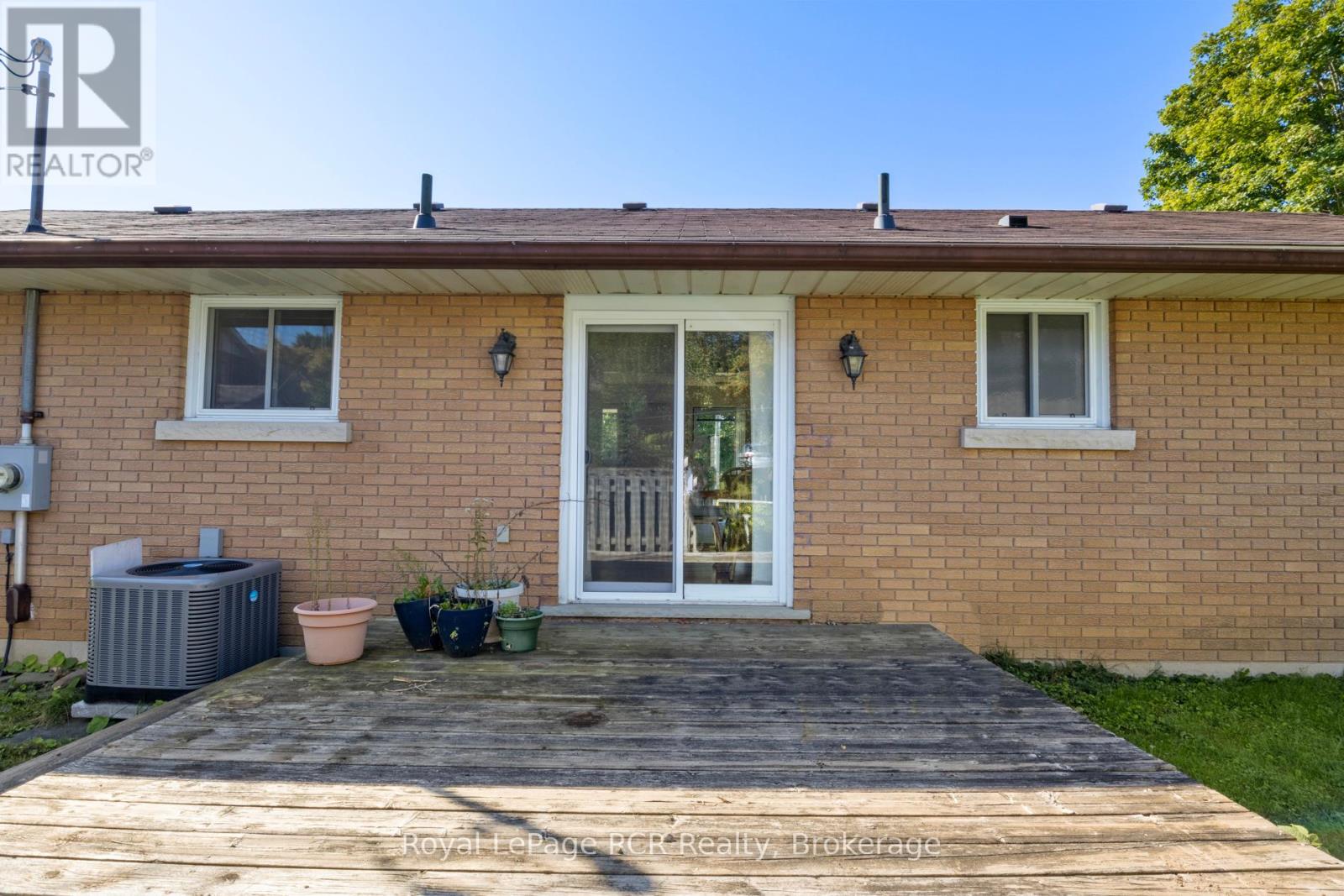 Photo 30 of 141 North Water Street W, Wellington North ON
