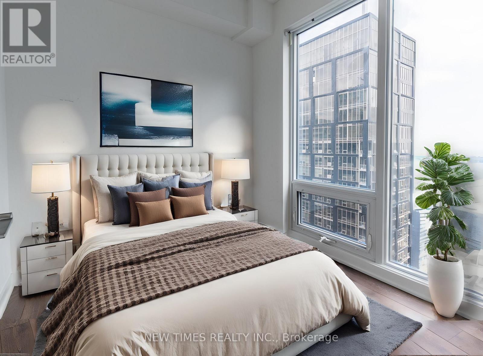 Photo 1 of 4001 125 Blue Jays Way, Toronto ON