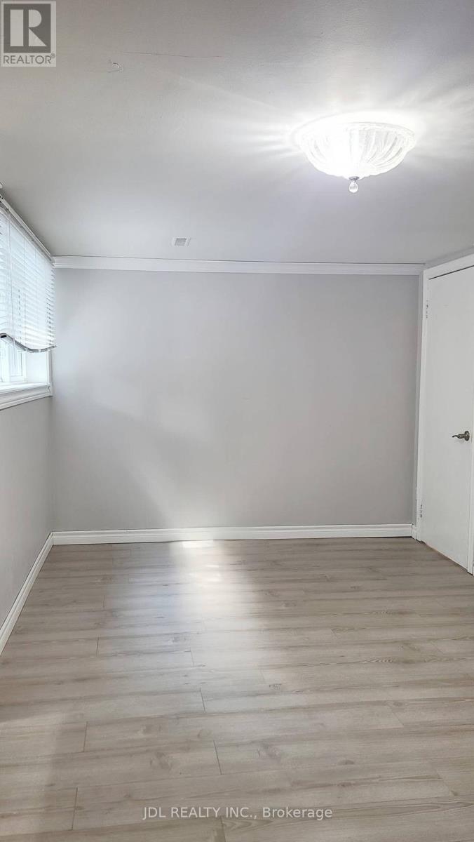 Photo 2 of 75 Mintwood Drive, Toronto ON