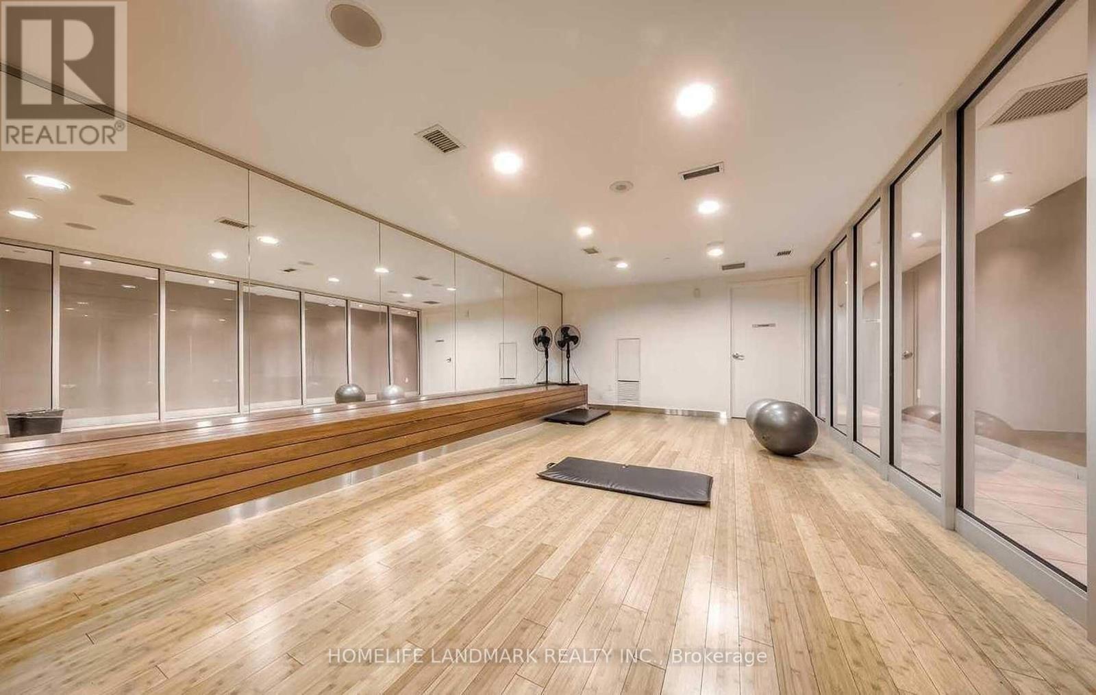 Photo 14 of 1203 21 Iceboat Terrace, Toronto ON