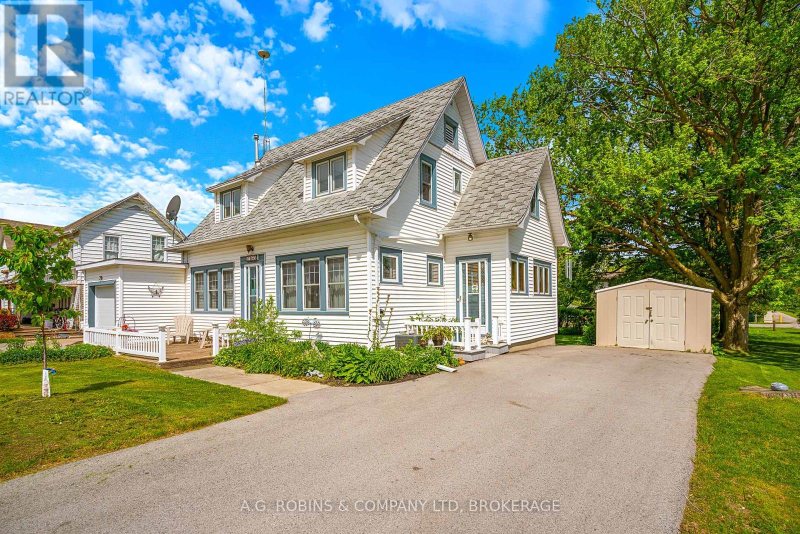 Photo 9 of 41944 Clarendon Street, Wainfleet ON