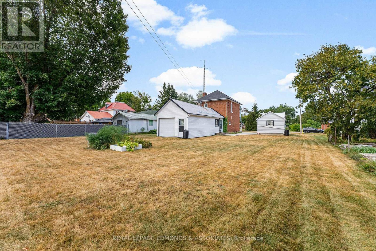 Photo 26 of 17 Elliott Street, Whitewater Region ON