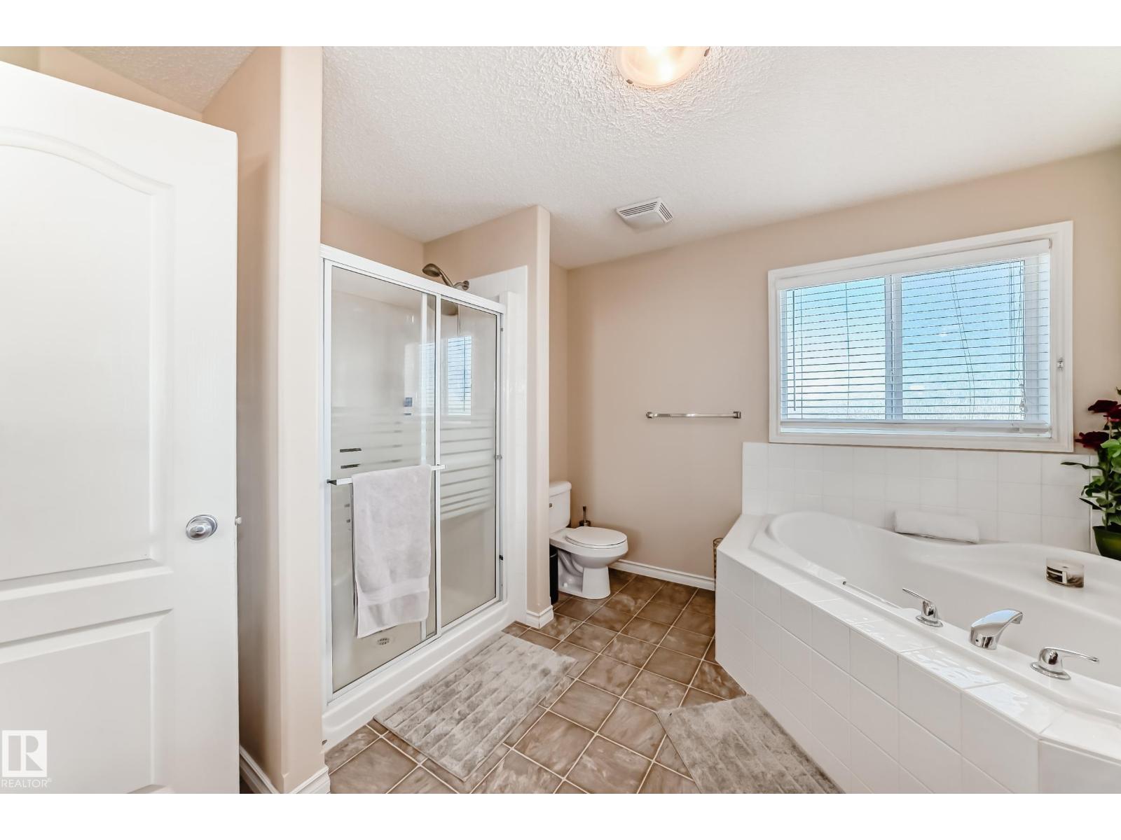 Photo 54 of 30 Douglas Cr, Leduc AB