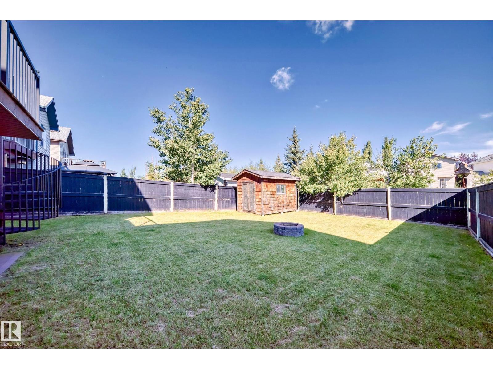 Photo 8 of 30 Douglas Cr, Leduc AB