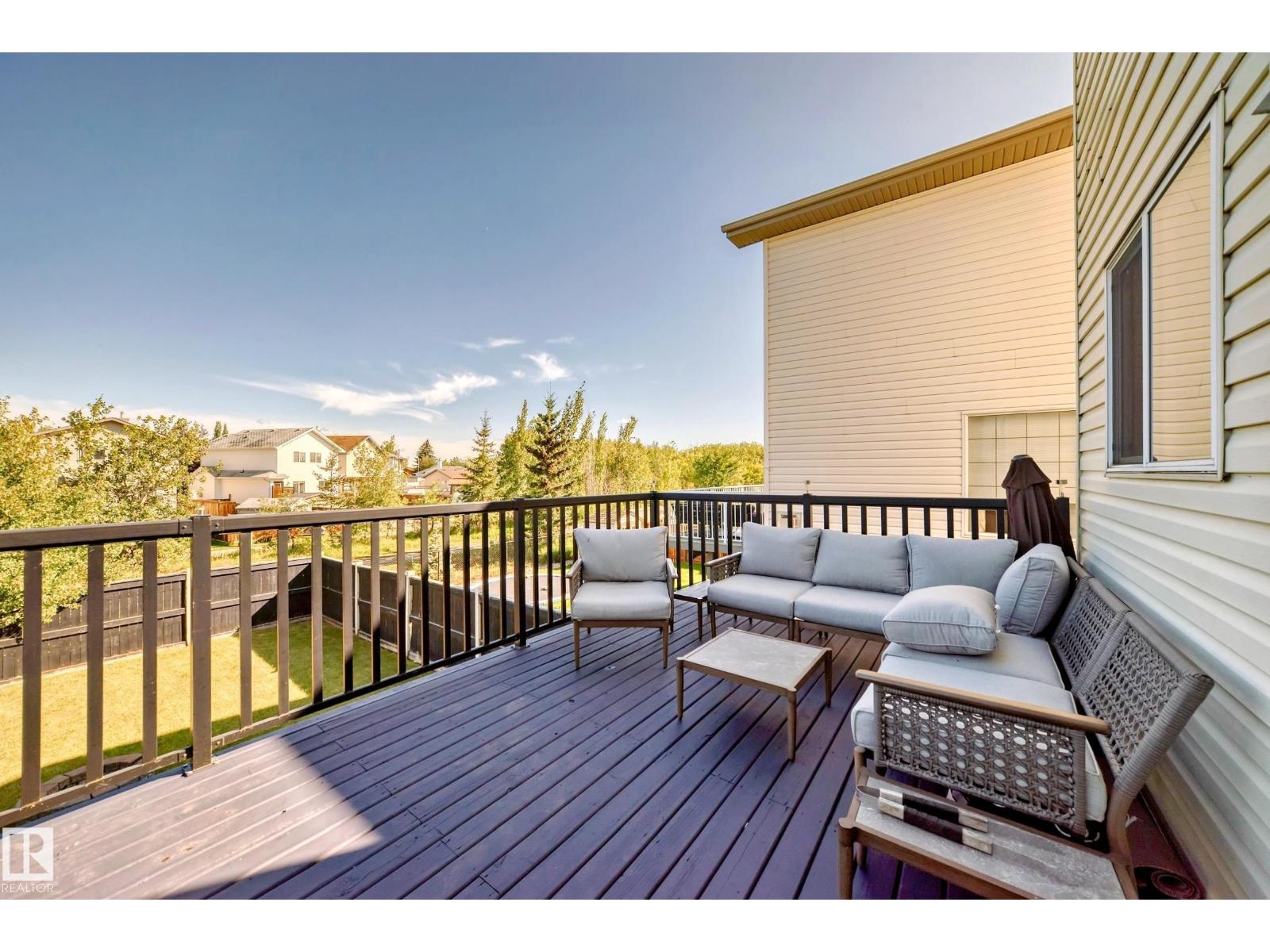 Photo 36 of 30 Douglas Cr, Leduc AB