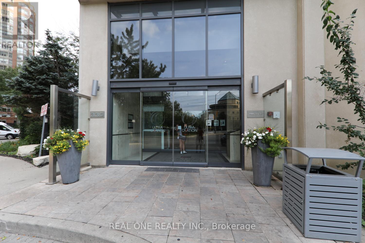 Photo 1 of 2708 330 Burnhamthorpe Road W, Mississauga ON