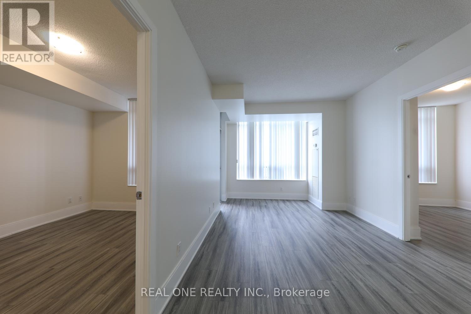 Photo 39 of 2708 330 Burnhamthorpe Road W, Mississauga ON
