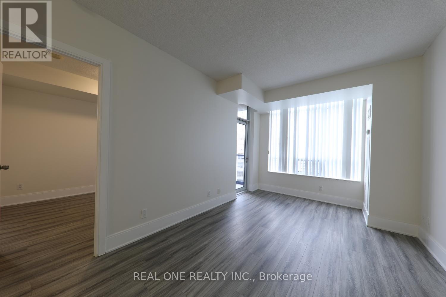 Photo 40 of 2708 330 Burnhamthorpe Road W, Mississauga ON