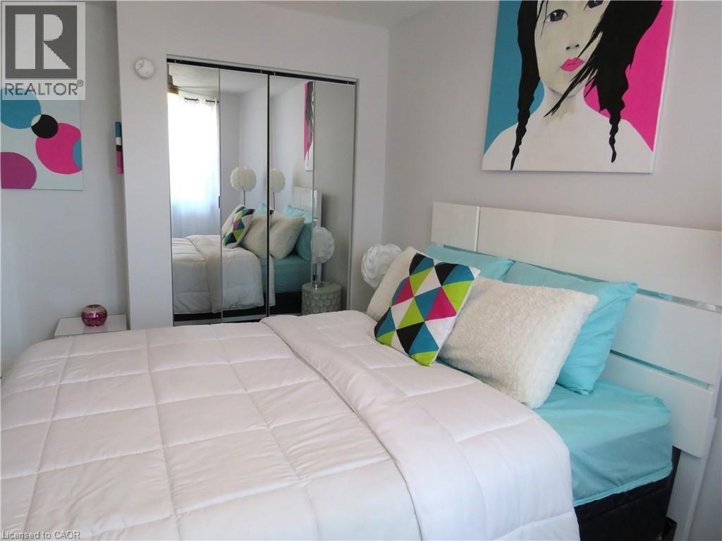 Photo 13 of 30 Summit Avenue Unit 307, Hamilton ON