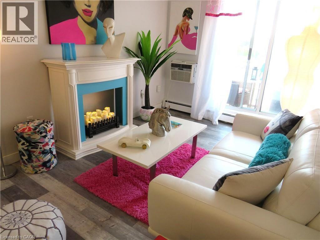 Photo 9 of 30 Summit Avenue Unit 307, Hamilton ON