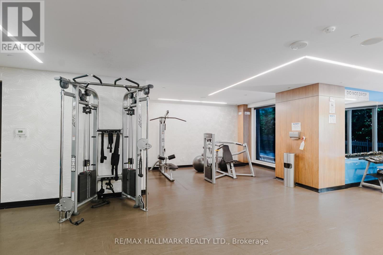 Photo 24 of 1609 36 Park Lawn Road, Toronto ON