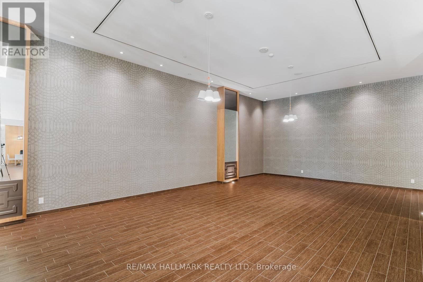 Photo 27 of 1609 36 Park Lawn Road, Toronto ON