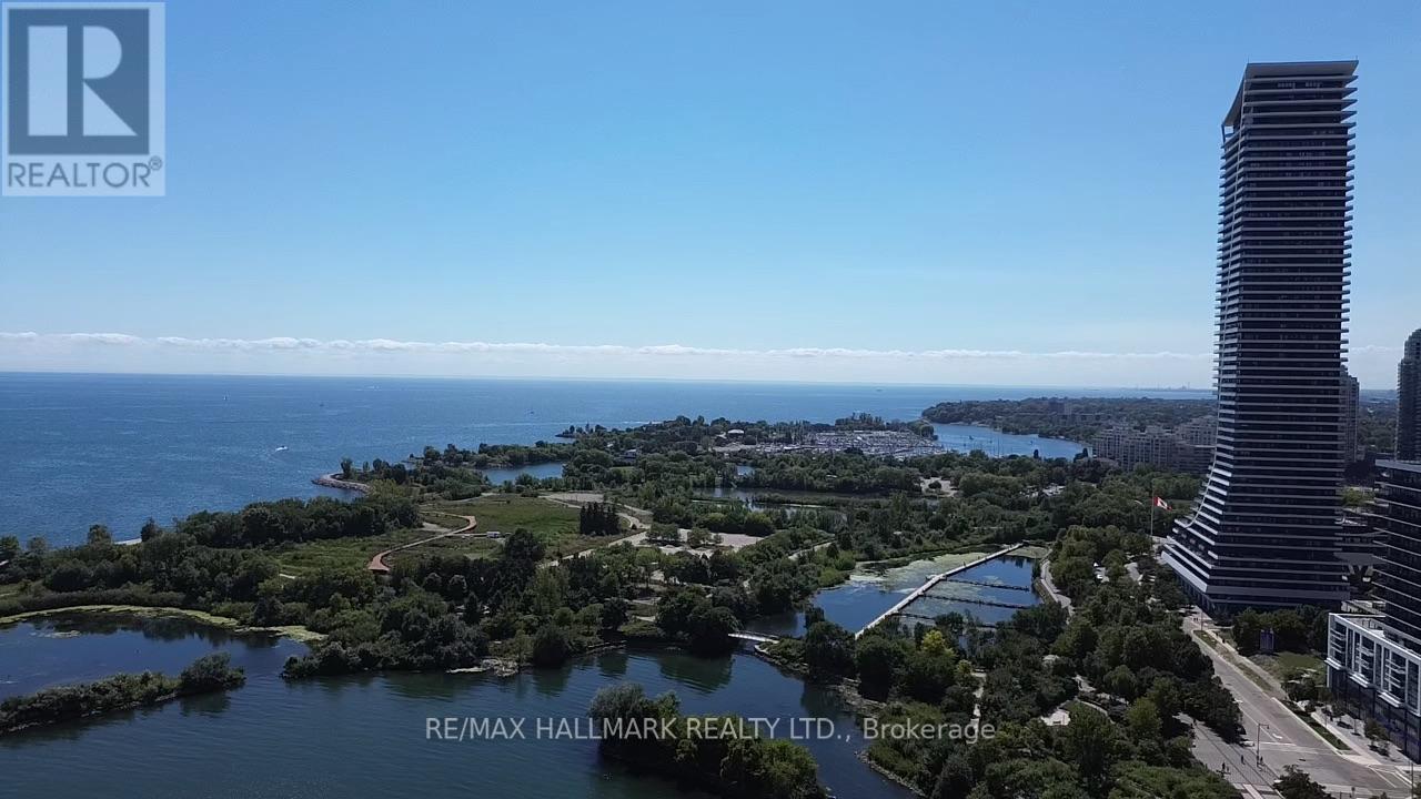 Photo 38 of 1609 36 Park Lawn Road, Toronto ON