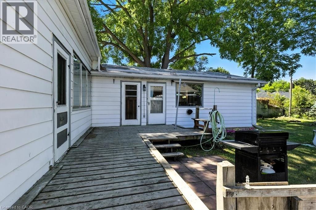 Photo 18 of 92 Francis Street, Cambridge ON