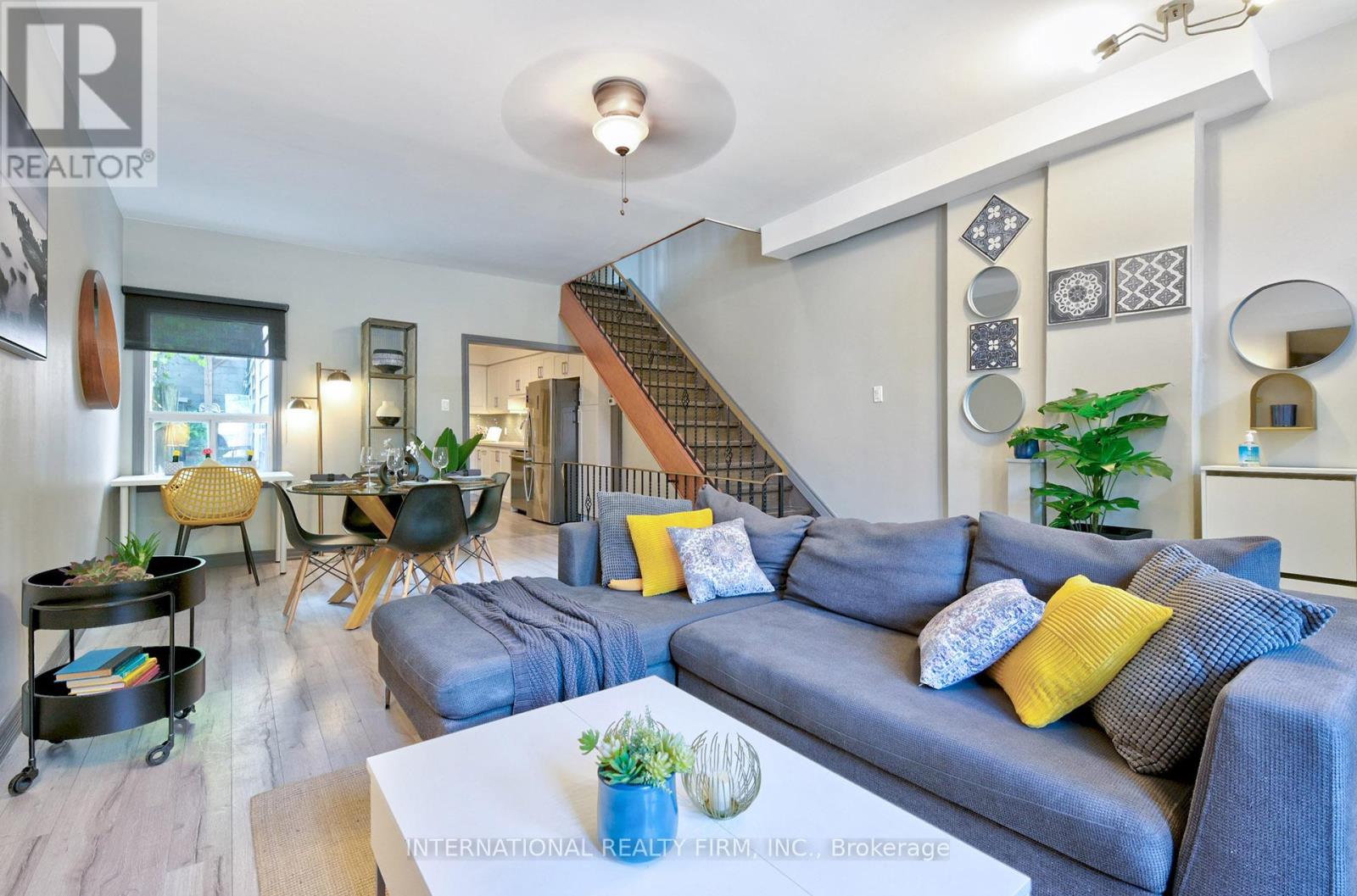Photo 5 of 108 Shaw Street, Toronto ON