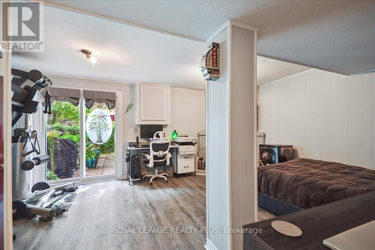Photo 25 of 103 1951 Rathburn Road E, Mississauga ON