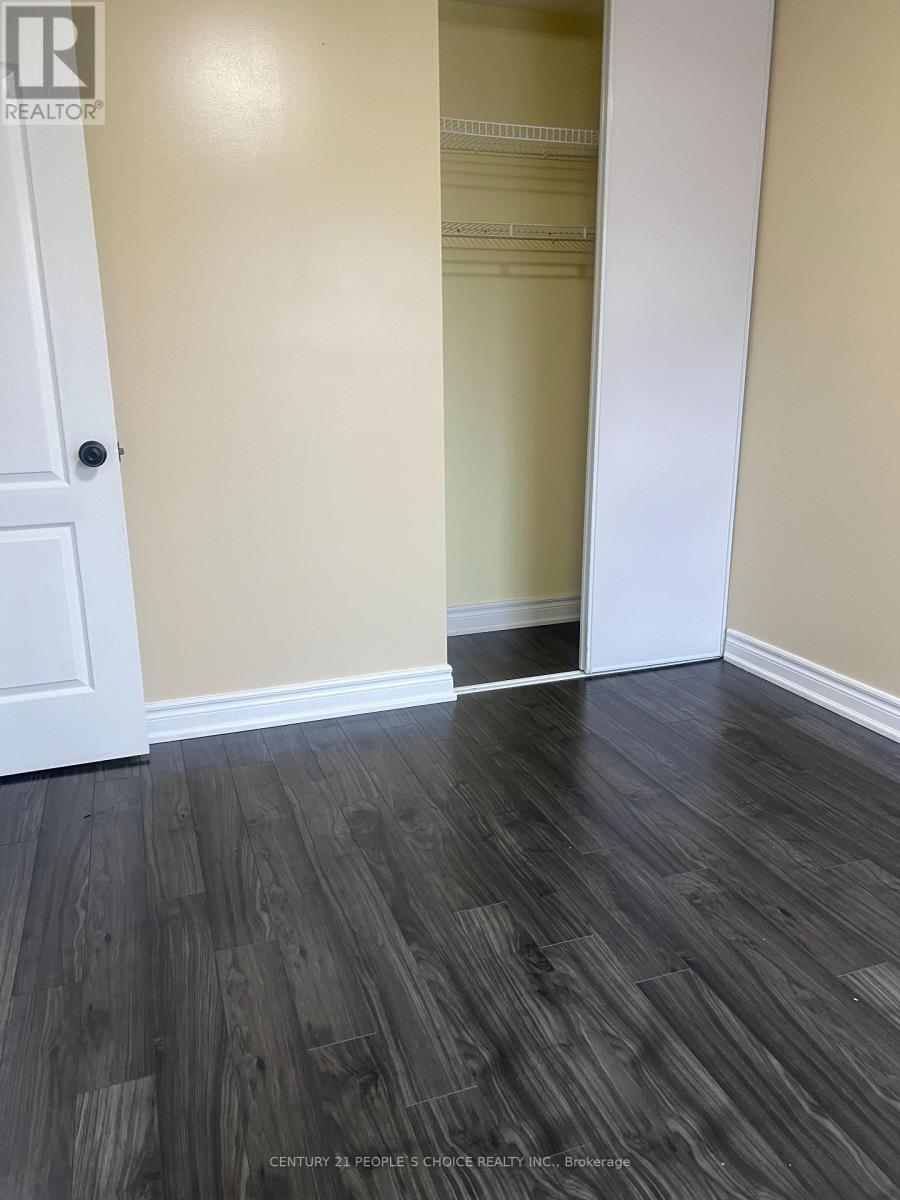 Photo 18 of 3043 Pendleton Road, Mississauga ON