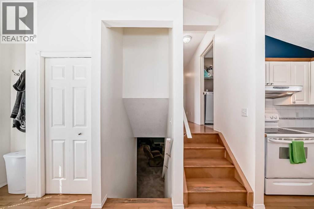 Single Family House 4 Level for Sale in  Harvest Rose Place NE Harvest Hills Calgary 