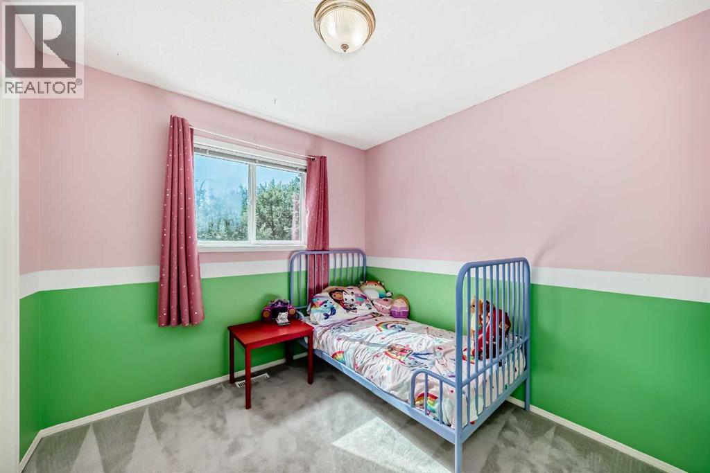 Single Family House 4 Level for Sale in  Harvest Rose Place NE Harvest Hills Calgary 