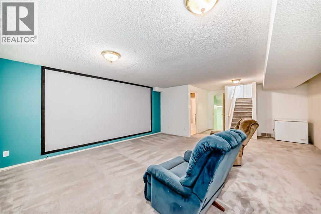 Single Family House 4 Level for Sale in  Harvest Rose Place NE Harvest Hills Calgary 