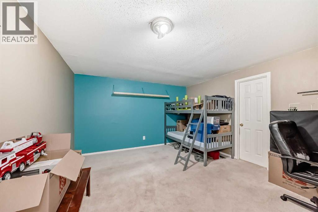 Single Family House 4 Level for Sale in  Harvest Rose Place NE Harvest Hills Calgary 