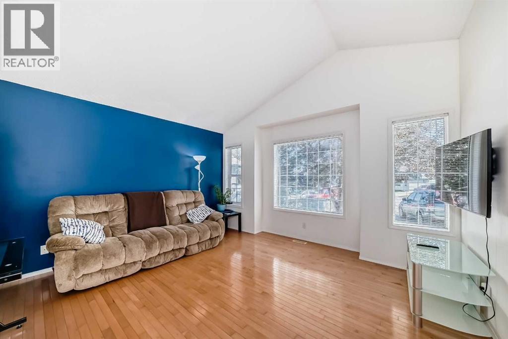 Single Family House 4 Level for Sale in  Harvest Rose Place NE Harvest Hills Calgary 