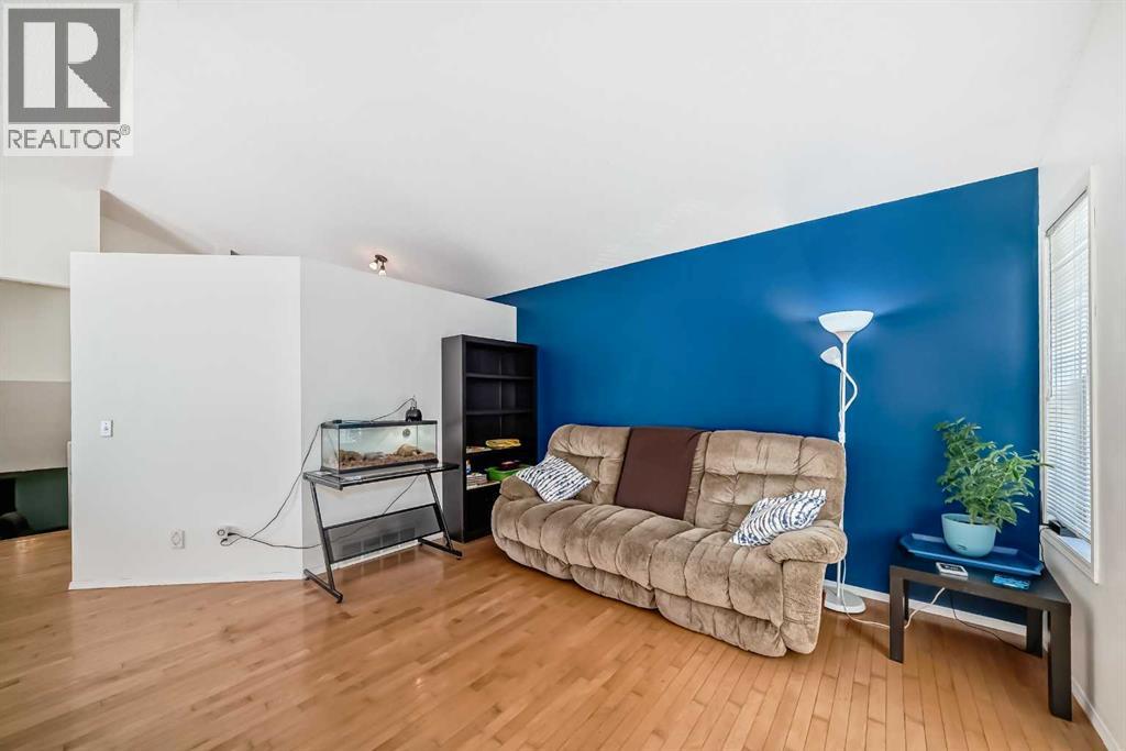 Single Family House 4 Level for Sale in  Harvest Rose Place NE Harvest Hills Calgary 