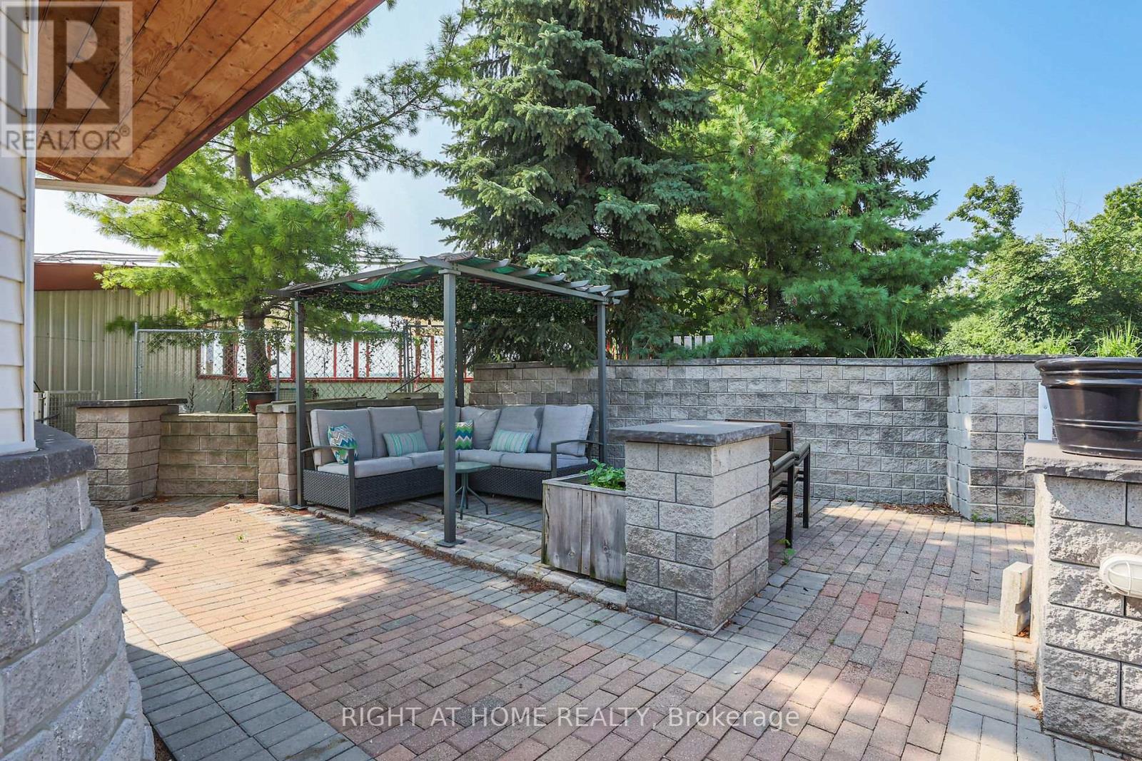 1027 NIAGARA STONE ROAD - 28