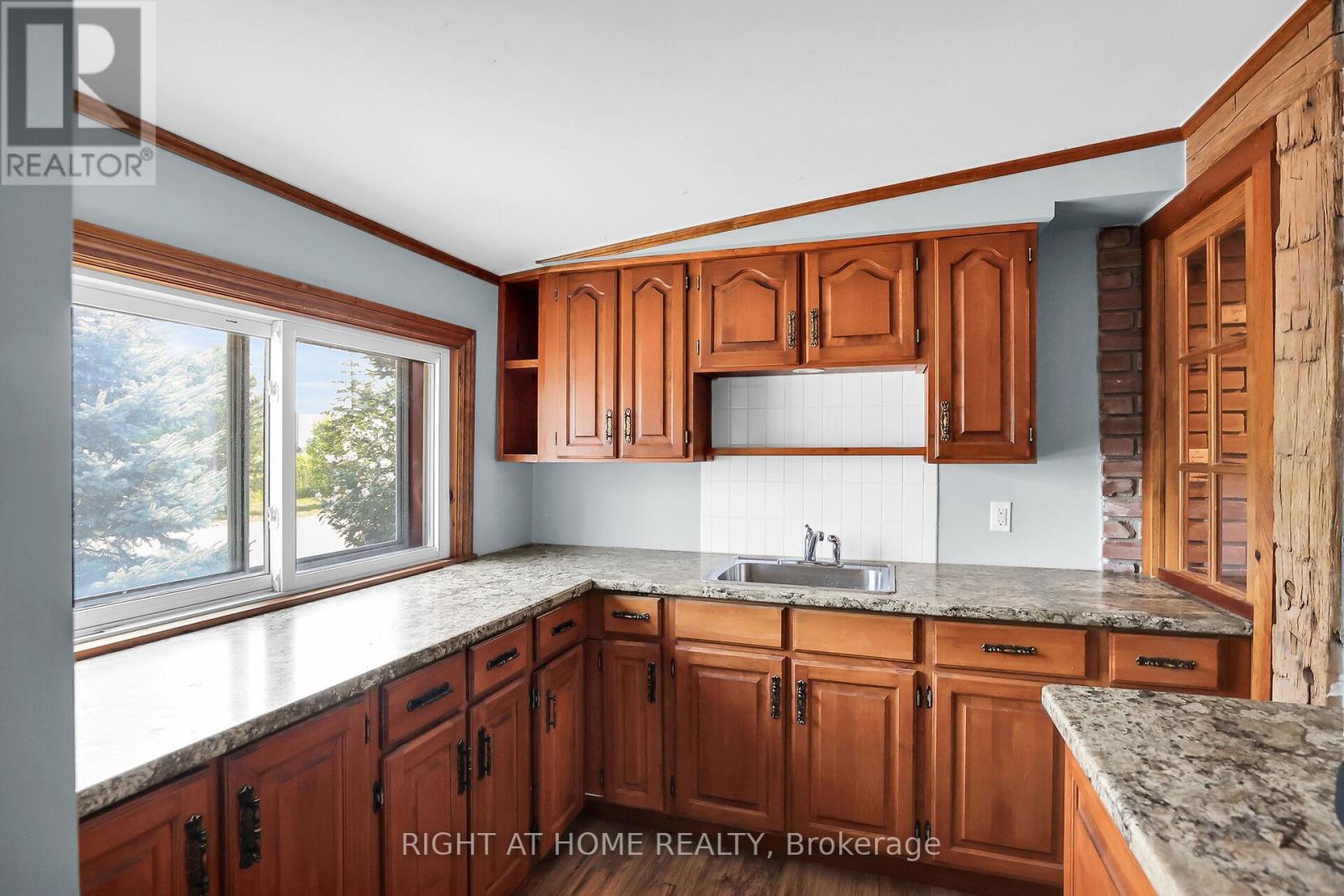 1027 NIAGARA STONE ROAD - 36