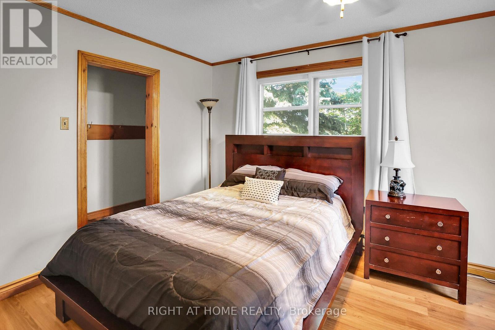 1027 NIAGARA STONE ROAD - 43