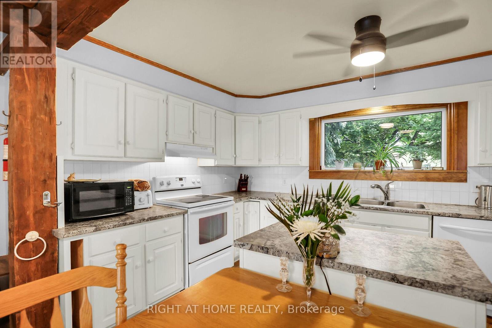 1027 NIAGARA STONE ROAD - 6