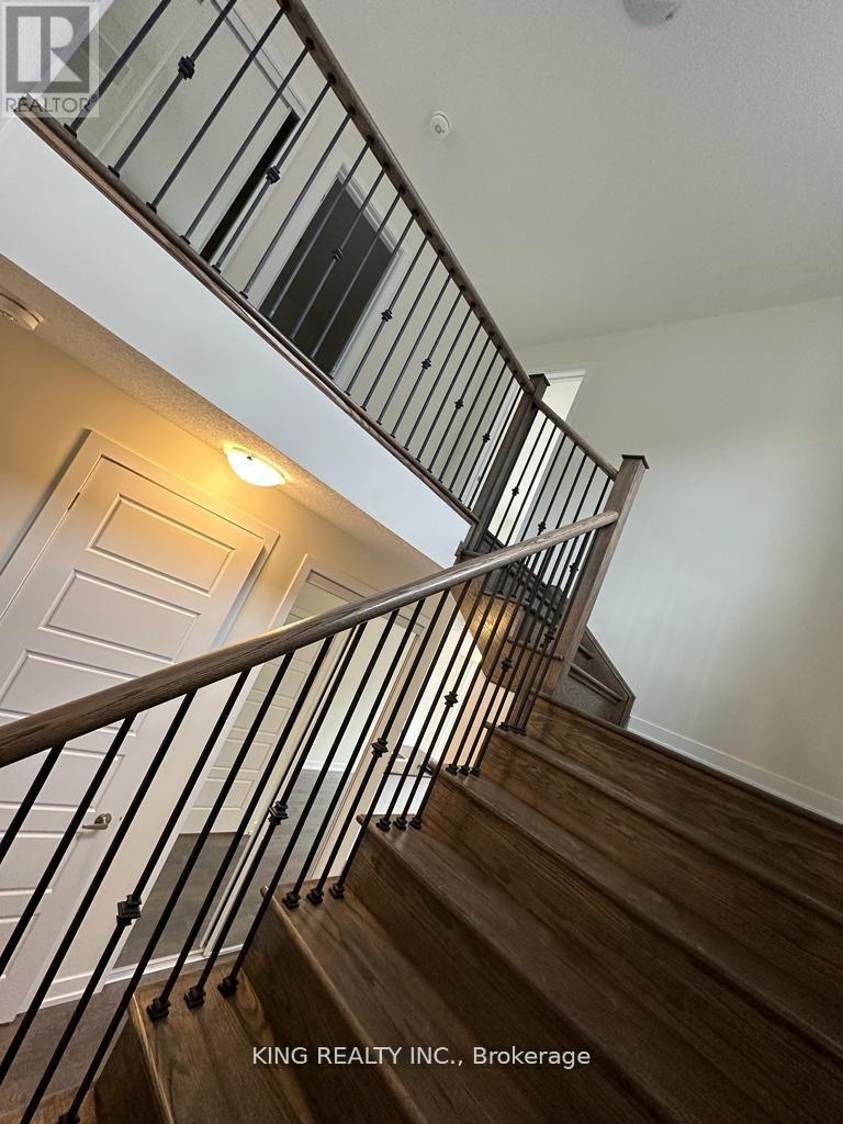Photo 10 of 231 Wilmot Road, Brantford ON