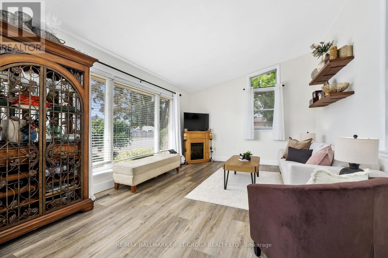 Photo 10 of 554 Elizabeth Street, Cobourg ON