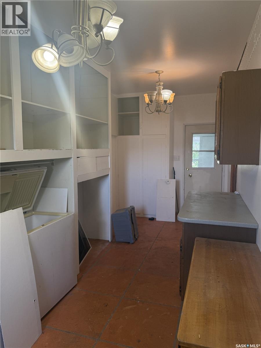 Photo 48 of 47 Tufts Crescent, Outlook SK
