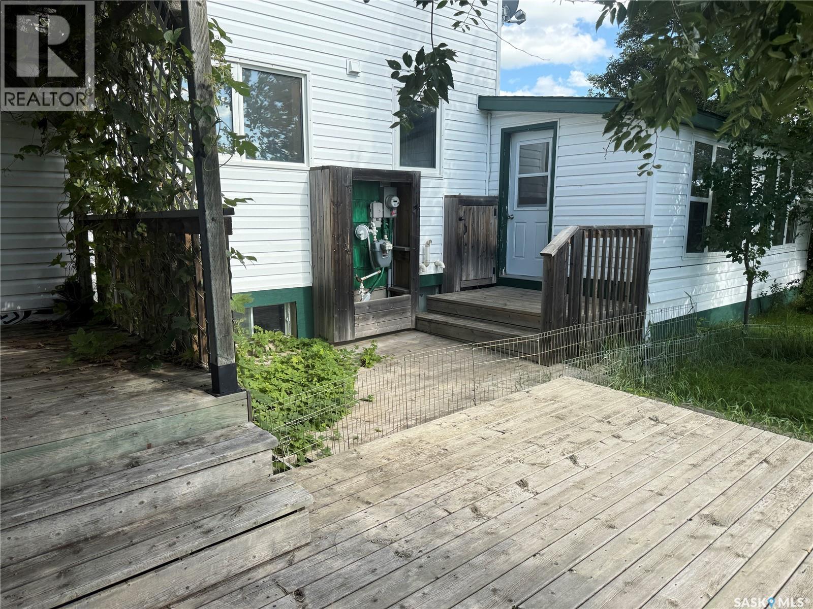 Photo 7 of 47 Tufts Crescent, Outlook SK