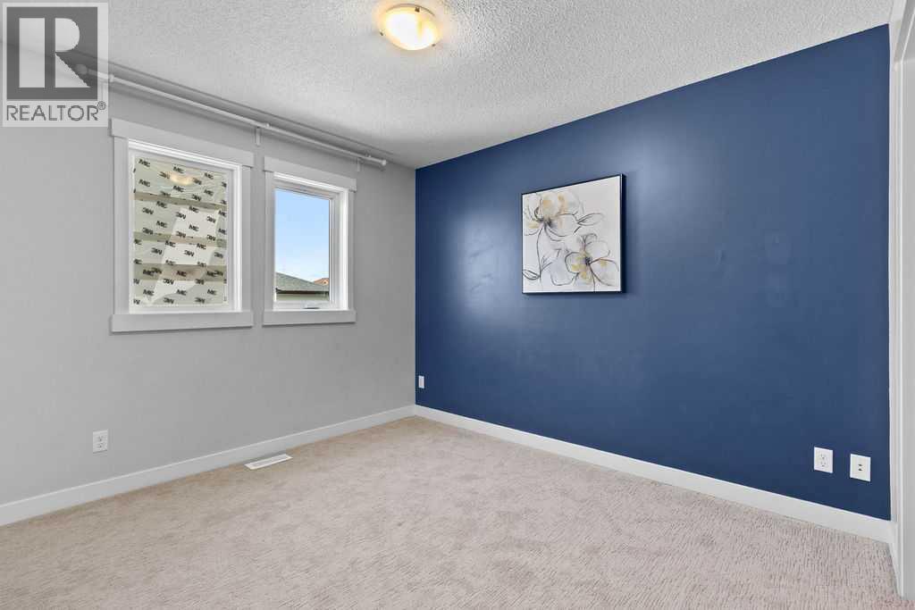 Single Family House for Sale in  covecreek Circle NE Coventry Hills Calgary 