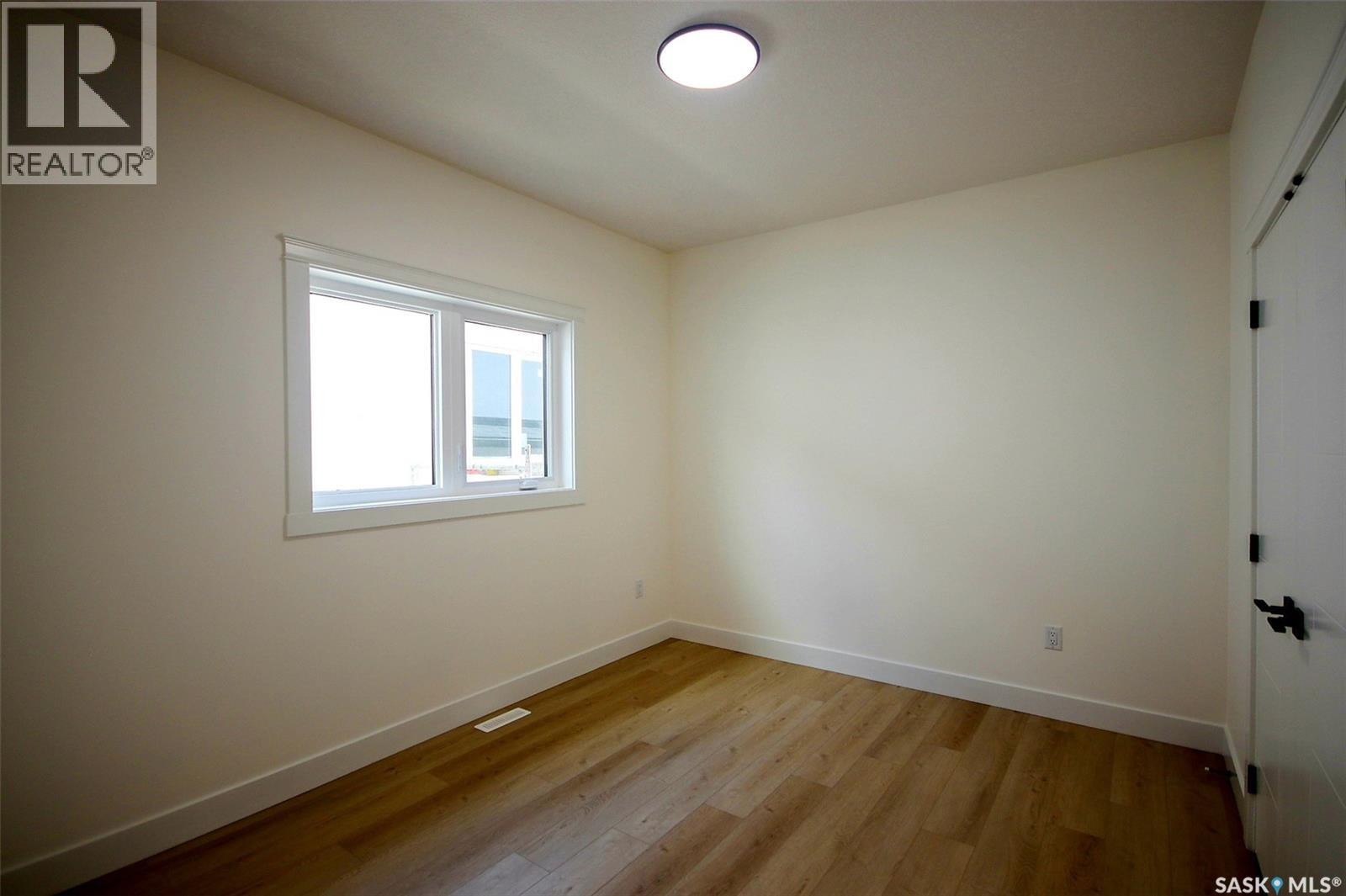 Photo 23 of 642 Sharma Crescent, Saskatoon SK