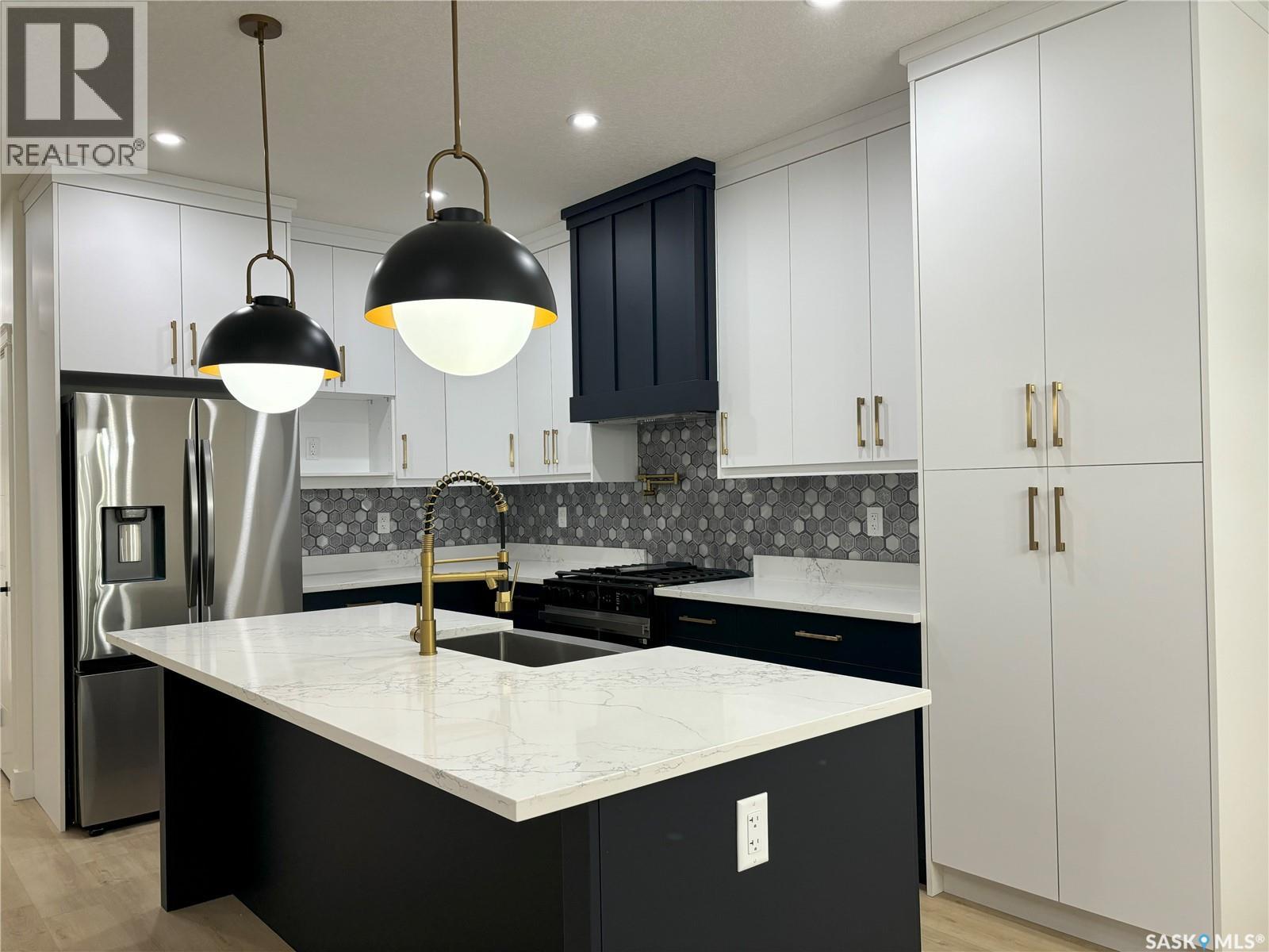 Photo 7 of 642 Sharma Crescent, Saskatoon SK