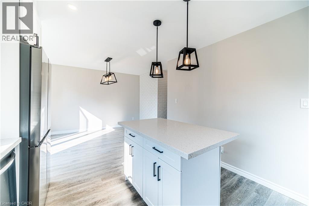 Photo 16 of 100 North Park Street, Brantford ON
