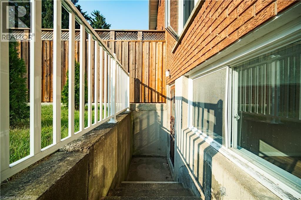 Photo 40 of 100 North Park Street, Brantford ON